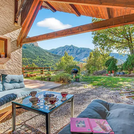 Hébergement de vacances Le Montagn'art Beauvezer